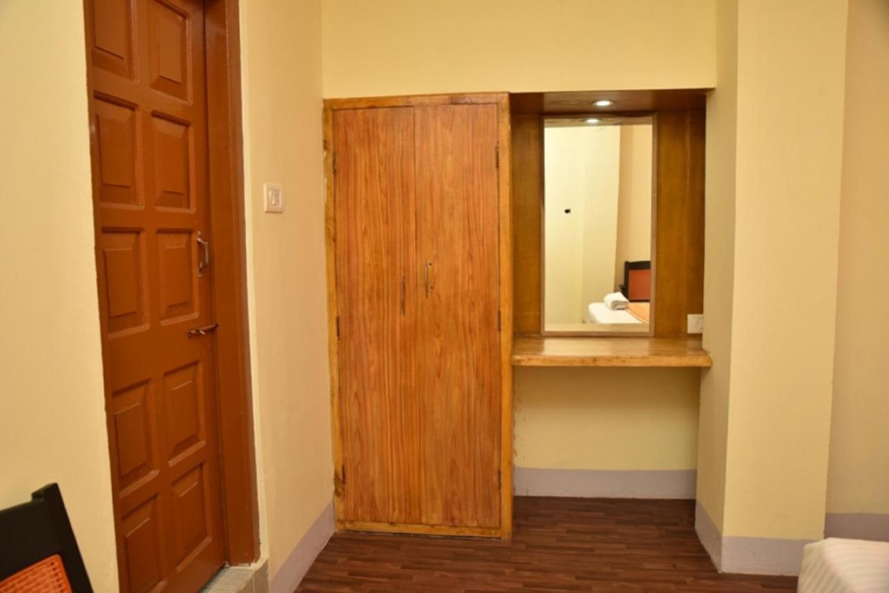 Hotel City Palace Inn Shillong Exterior photo