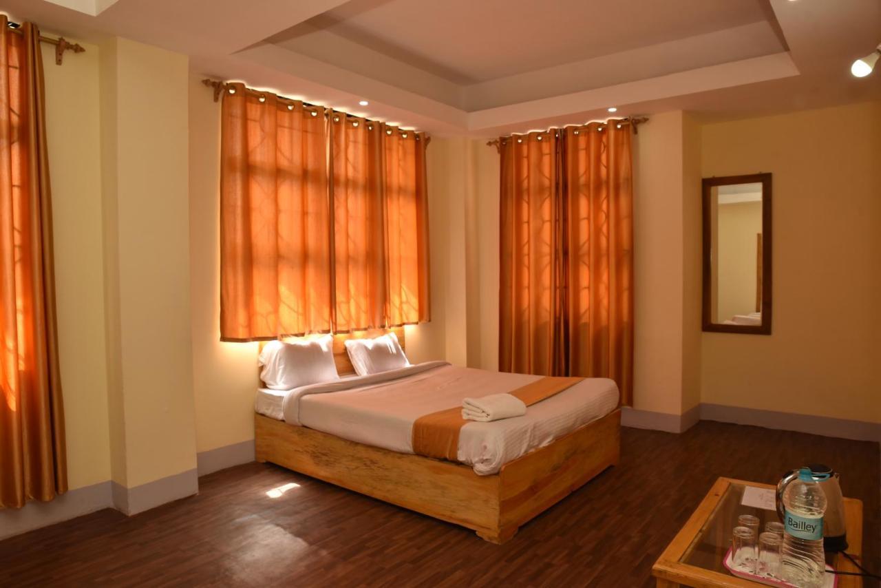 Hotel City Palace Inn Shillong Exterior photo